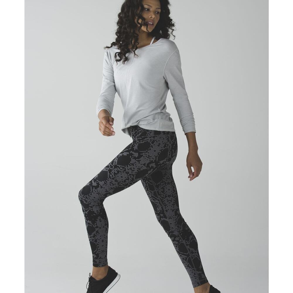 Lululemon Wunder Under High Rise Ziggy Snake Slate Leggings Size 2